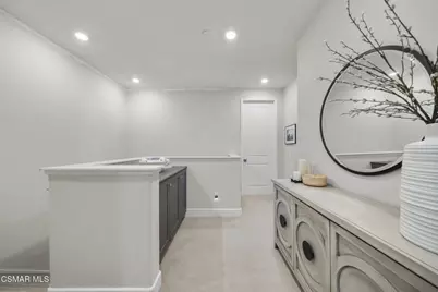 2556 Little Rock Lane, Simi Valley, CA 93065 - Photo 9