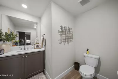 2556 Little Rock Lane, Simi Valley, CA 93065 - Photo 17