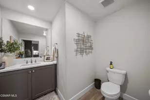 2556 Little Rock Lane, Simi Valley, CA 93065 - Photo 17