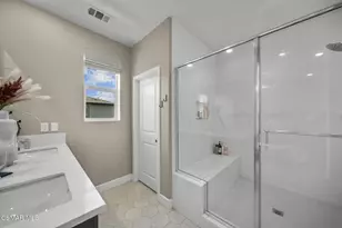 2556 Little Rock Lane, Simi Valley, CA 93065 - Photo 13