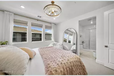 2556 Little Rock Lane, Simi Valley, CA 93065 - Photo 11