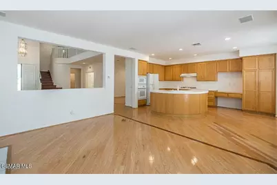 3035 Hollycrest Avenue, Thousand Oaks, CA 91362 - Photo 11