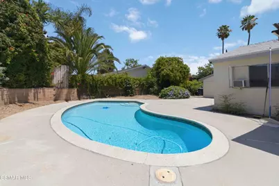 1441 Ahart Street, Simi Valley, CA 93065 - Photo 3