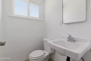 1441 Ahart St, Simi Valley, CA 93065 - Photo 13