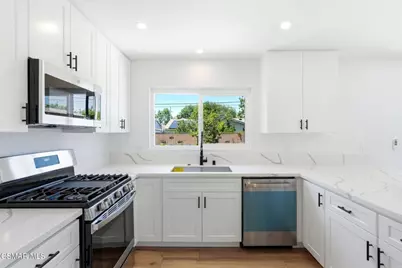 139 Devia Drive, Newbury Park, CA 91320 - Photo 15
