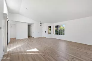 802 Congressional Rd, Simi Valley, CA 93065 - Photo 15