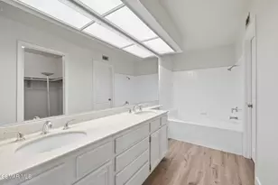 802 Congressional Rd, Simi Valley, CA 93065 - Photo 25