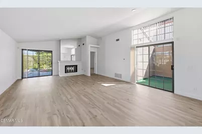 802 Congressional Road, Simi Valley, CA 93065 - Photo 9
