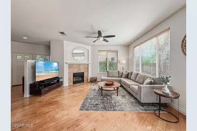 442 Fallbrook Avenue, Thousand Oaks, CA 91320 - Photo 11