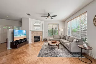442 Fallbrook Ave, Thousand Oaks, CA 91320 - Photo 11