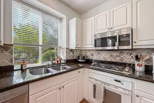 442 Fallbrook Ave, Thousand Oaks, CA 91320 - Photo 17