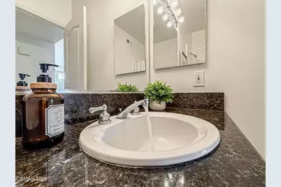 442 Fallbrook Avenue, Thousand Oaks, CA 91320 - Photo 23
