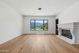 82 Queen's Garden Dr, Westlake Village, CA 91361 - Photo 5