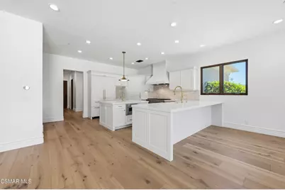 82 Queens Garden Drive, Westlake Village, CA 91361 - Photo 9
