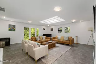 21705 Entrado Dr, Topanga, CA 90290 - Photo 7