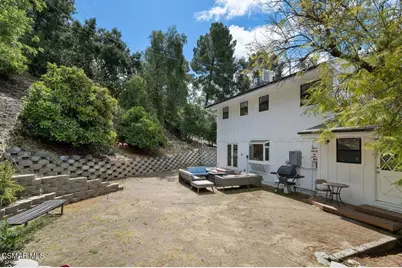 21705 Entrado Drive, Topanga, CA 90290 - Photo 29