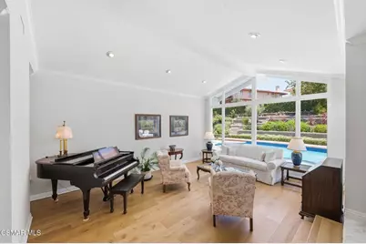 1867 Stonesgate Street, Westlake Village, CA 91361 - Photo 9