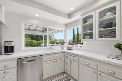 1867 Stonesgate Street, Westlake Village, CA 91361 - Photo 19