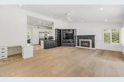 5032 Pathfinder Avenue, Oak Park, CA 91377 - Photo 15
