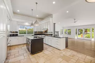 5032 Pathfinder Ave, Oak Park, CA 91377 - Photo 9