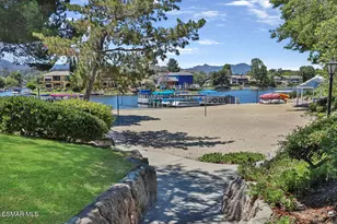 1305 Lakewood Ct, Westlake Village, CA 91361 - Photo 35