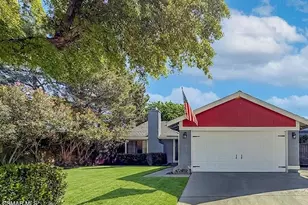 36772 Petra Dr, Palmdale, CA 93550 - Photo 3