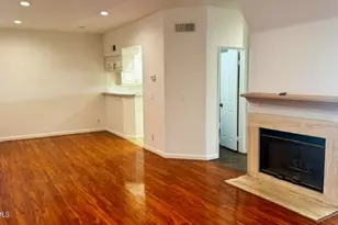 688 Indian Oak Ln, Oak Park, CA 91377 - Photo 5