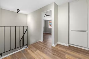 218 Mariposa Dr, Newbury Park, CA 91320 - Photo 35