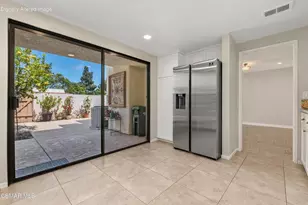 218 Mariposa Dr, Newbury Park, CA 91320 - Photo 17