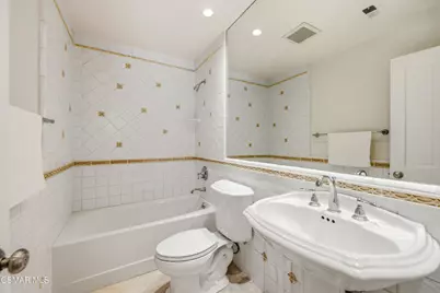 5801 Middle Crest Drive, Agoura Hills, CA 91301 - Photo 17