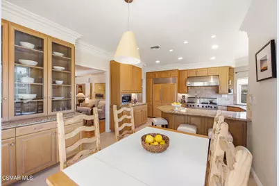 5801 Middle Crest Drive, Agoura Hills, CA 91301 - Photo 11