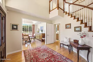5801 Middle Crest Dr, Agoura Hills, CA 91301 - Photo 3