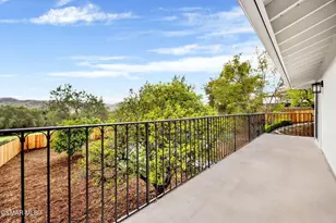 1154 La Jolla Dr, Thousand Oaks, CA 91362 - Photo 41