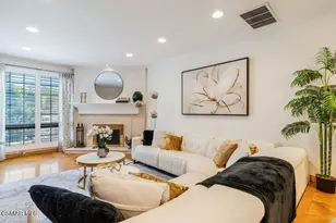 18102 Burbank Blvd, Tarzana, CA 91356 - Photo 13