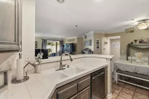 5805 Oak Bend Ln, Oak Park, CA 91377 - Photo 7