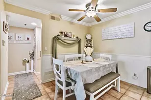 5805 Oak Bend Ln, Oak Park, CA 91377 - Photo 5