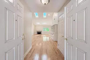 194 Charro Ave, Thousand Oaks, CA 91320 - Photo 3