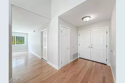 194 Charro Avenue, Thousand Oaks, CA 91320 - Photo 11