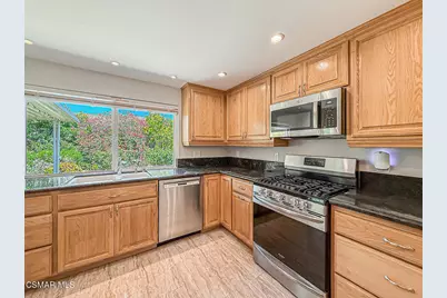 194 Charro Avenue, Thousand Oaks, CA 91320 - Photo 17