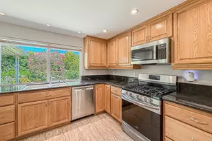 194 Charro Ave, Thousand Oaks, CA 91320 - Photo 17