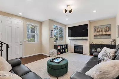 2391 Chiquita Lane, Thousand Oaks, CA 91362 - Photo 5