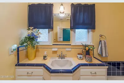 5835 Beck Avenue, North Hollywood, CA 91601 - Photo 29