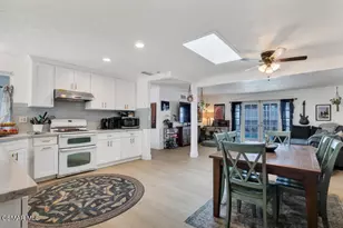 906 Granby St, Simi Valley, CA 93065 - Photo 11