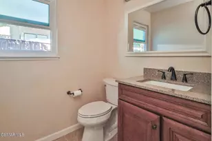 2155 Meadow Brook Ct, Thousand Oaks, CA 91362 - Photo 9