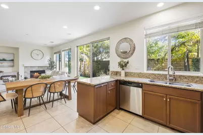 6782 Bountiful Lane, Moorpark, CA 93021 - Photo 21