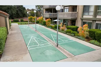 286 Oakleaf Drive #37, Thousand Oaks, CA 91360 - Photo 31