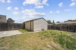 810 W Janetwood Dr, Oxnard, CA 93030 - Photo 25