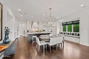152 Hampstead Ct, Westlake Village, CA 91361 - Photo 9