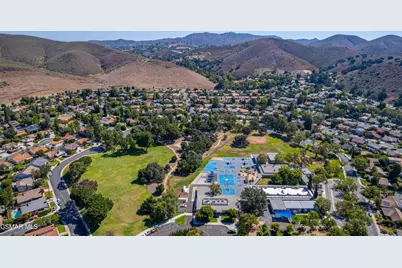 3079 E Sierra Drive, Thousand Oaks, CA 91362 - Photo 41