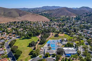 3079 E Sierra Dr, Thousand Oaks, CA 91362 - Photo 41